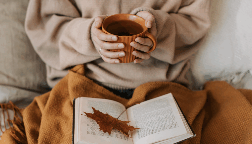 dzień off screen jesień w domu